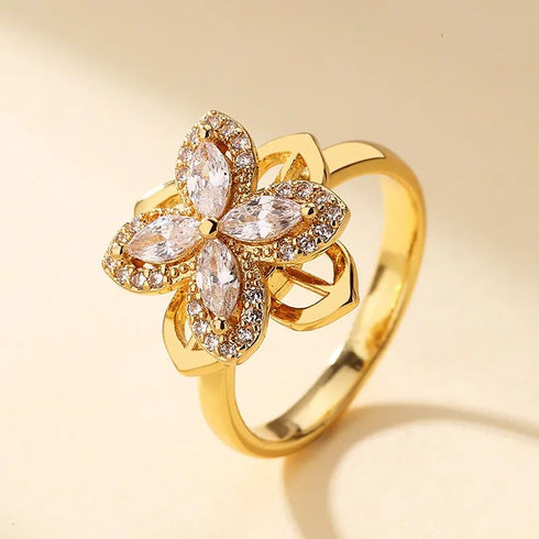 Lunel Jewels™ Four-pointed Star Ring